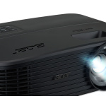 Videoproiector Acer PD2527i, WUXGA 1920* 1200, 2.700 lumeni, 16:9/ 4:3, 2.000.000:1, dimensiune maxima imagine 300", distanta maxima de proiectie 10 m, RGB LED 20.000- 30.000 ore, 2*HDMI, 2* USB, 2x USB Type-A, audio out, montare pe tavan+ portabil, boxa 10W, Miracast Wi-Fi, EZCast, 2.6 kg, capac