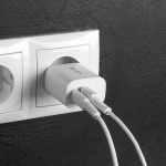 Incarcator Lindy USB Type-A 20W - imagine 3