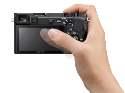 Kit SONY Alpha A6400 Mirrorless 24.2MP, ISO 32000 (Extins: 102400), 1/4000s, 4K @30fps, SD/SDHC/SDXC, Rafala 11cps, WiFi/Bluetooth/NFC, Senzor APS-C, Montura Sony E, Obiectiv 16-50mm, F3.5-5.6 - imagine 4